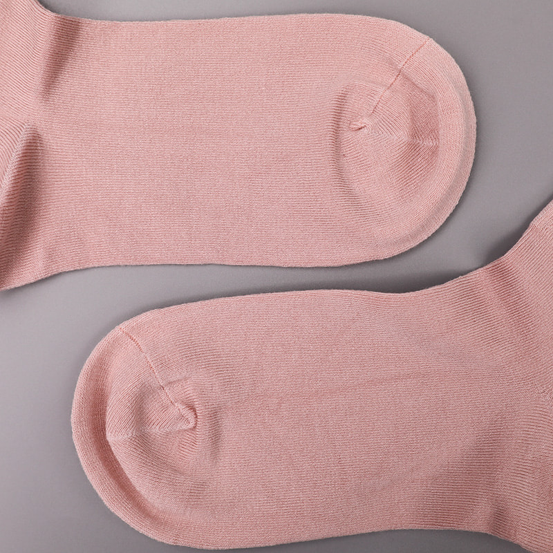 Zacht gesponnen zijden nylon bedekt met ammoniak 2 horizontale stroken en versterkte handgestikte damessokken WSD1536