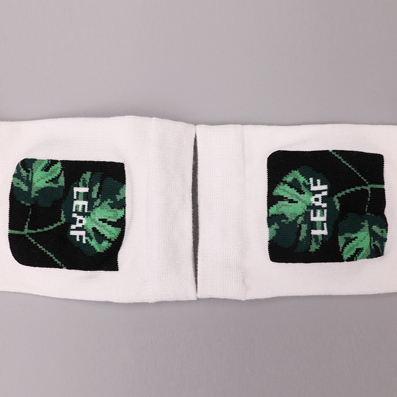Zacht gesponnen zijde, nylon omwikkeld met spandex imitatie 3D-geprinte jacquard, met de hand gestikte herfst- en winterherensokken WSD2850