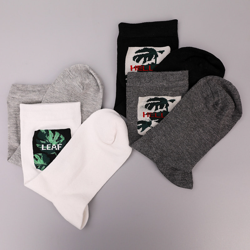 Zacht gesponnen zijde, nylon omwikkeld met spandex imitatie 3D-geprinte jacquard, met de hand gestikte herfst- en winterherensokken WSD2850